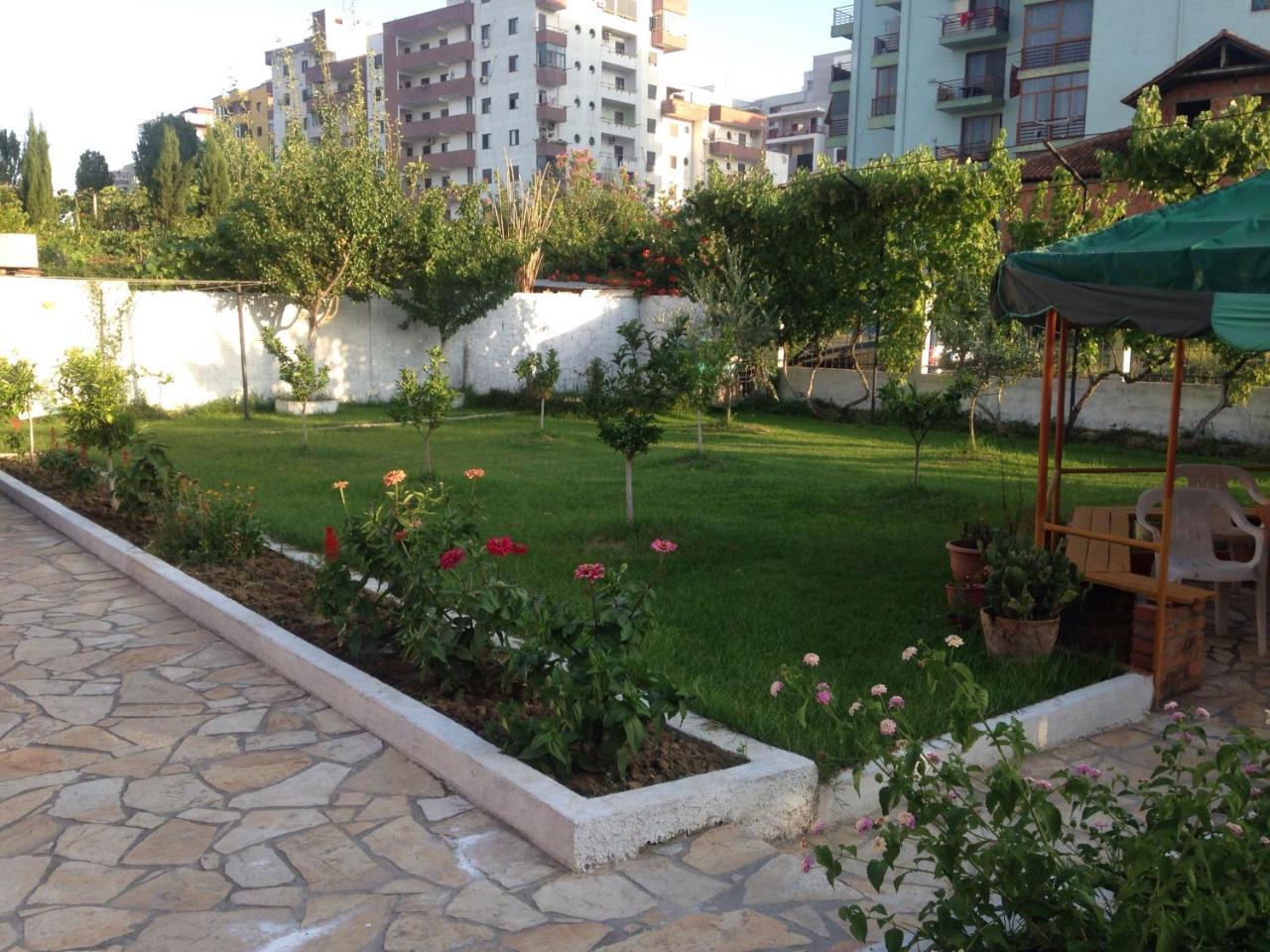 Vila Islami Hotel Durrës Exterior foto